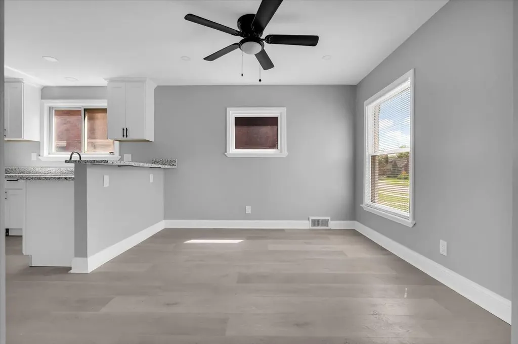 14427 Bringard Drive Detroit City MI 48205
