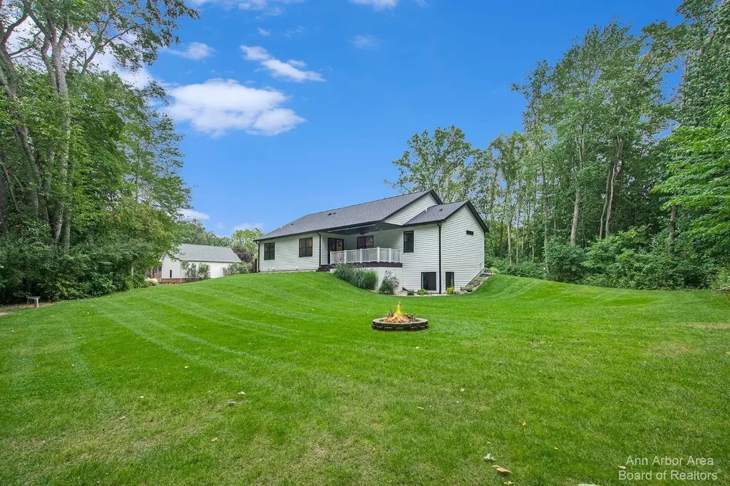 1970 Bridgets Way Unadilla Township MI 48137