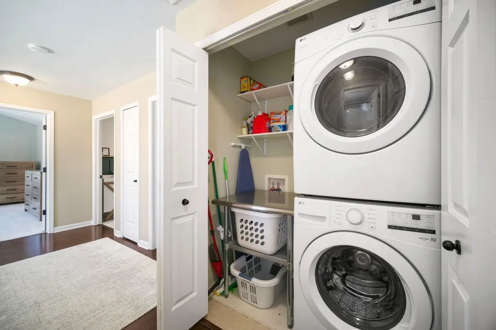 1686 Enclave Lane Ann Arbor City MI 48103