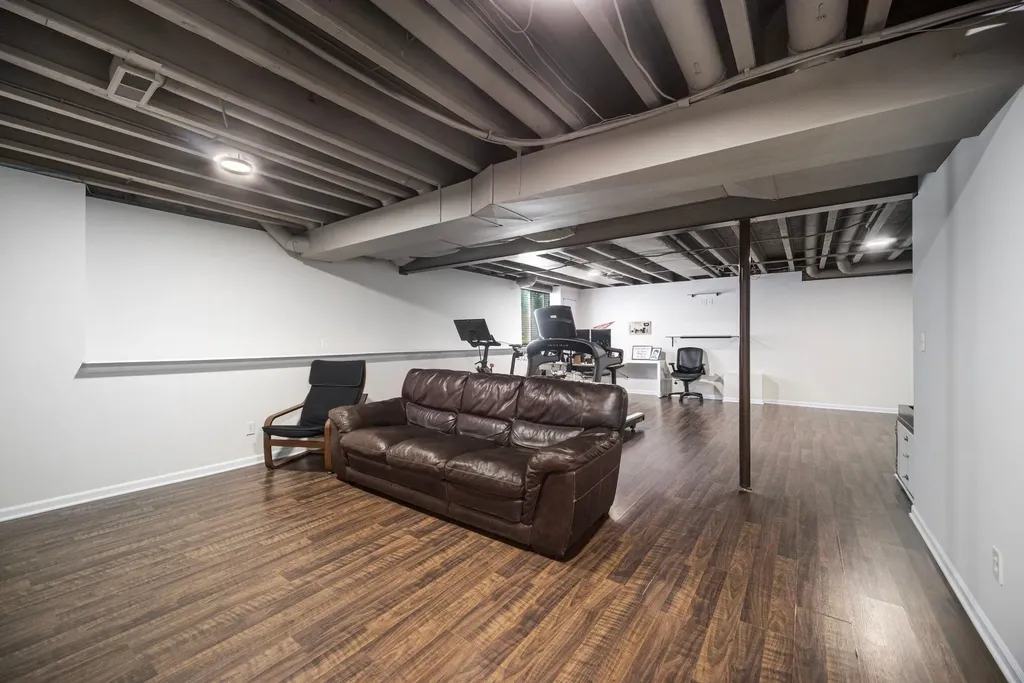 1686 Enclave Lane Ann Arbor City MI 48103