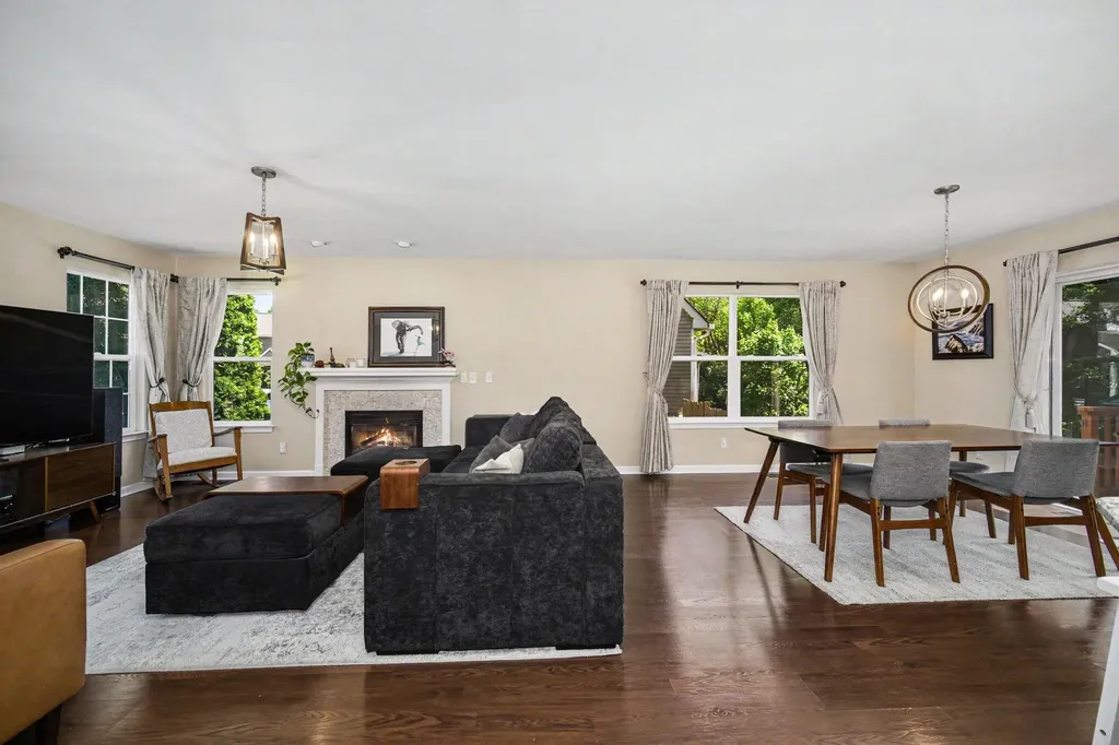 1686 Enclave Lane Ann Arbor City MI 48103