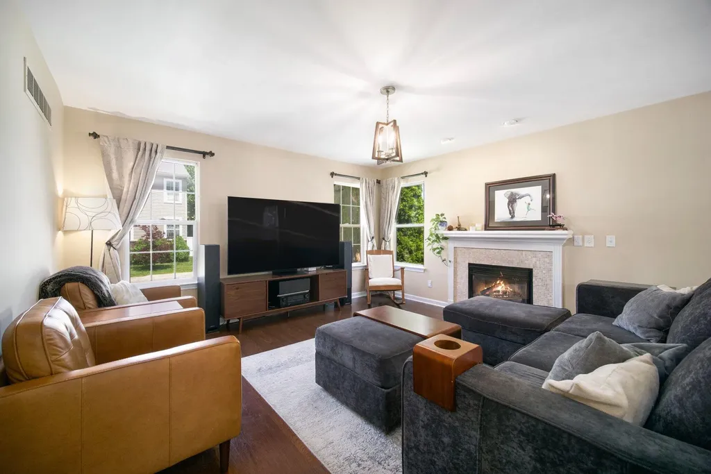 1686 Enclave Lane Ann Arbor City MI 48103