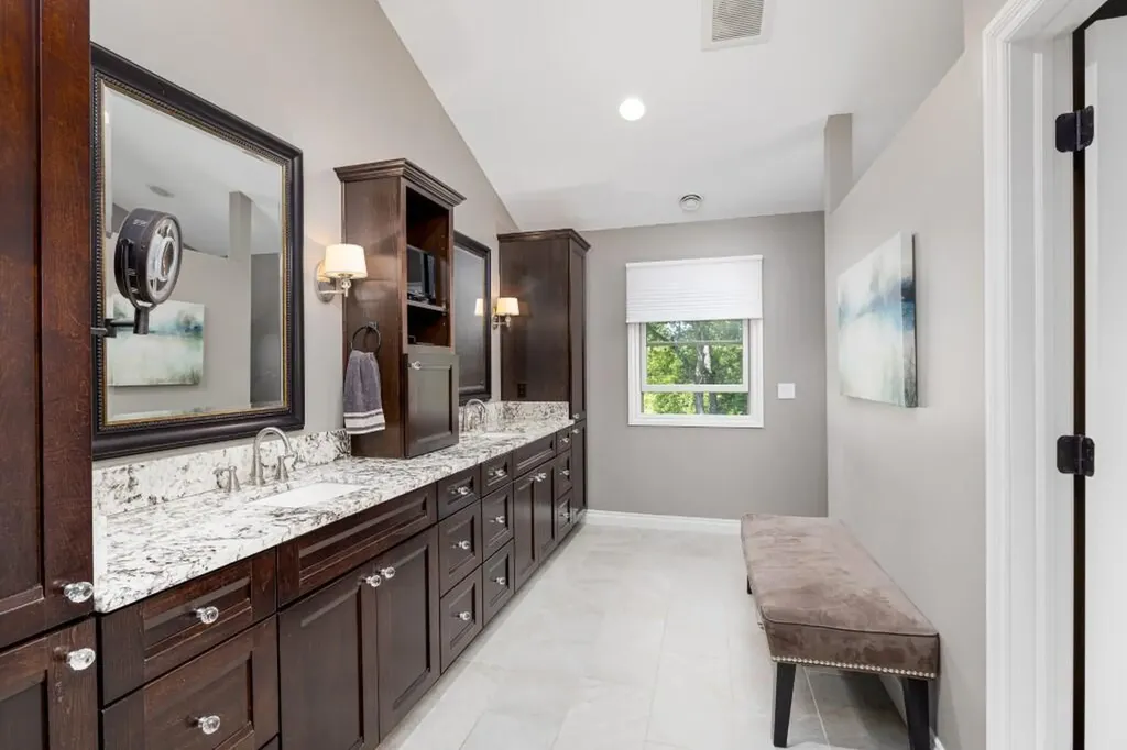 8061 Pine Ridge Court Salem Township MI 48168
