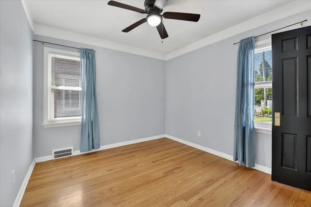 1426 Leblanc Street Lincoln Park City MI 48146