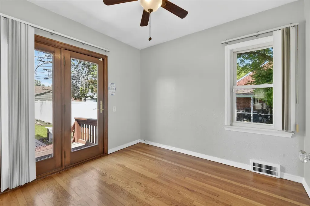 1426 Leblanc Street Lincoln Park City MI 48146