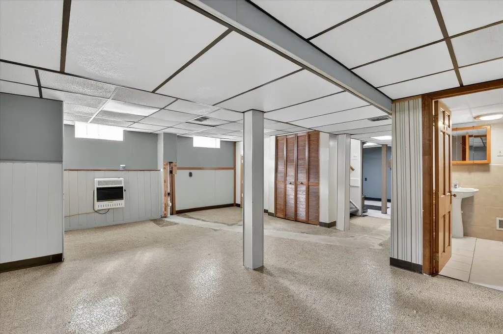 1426 Leblanc Street Lincoln Park City MI 48146