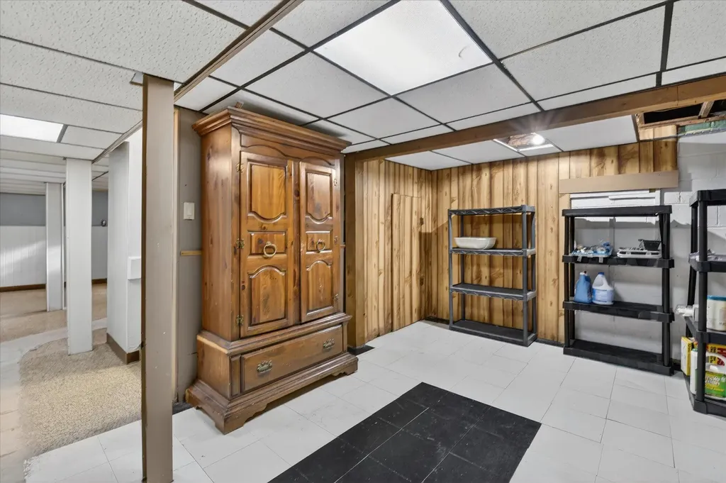 1426 Leblanc Street Lincoln Park City MI 48146