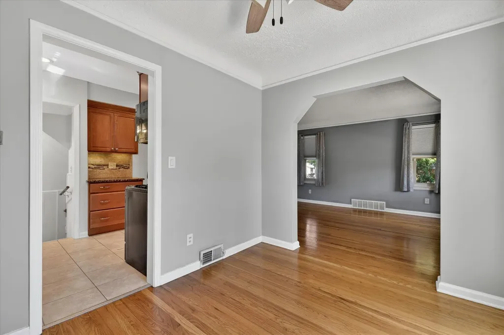 1426 Leblanc Street Lincoln Park City MI 48146