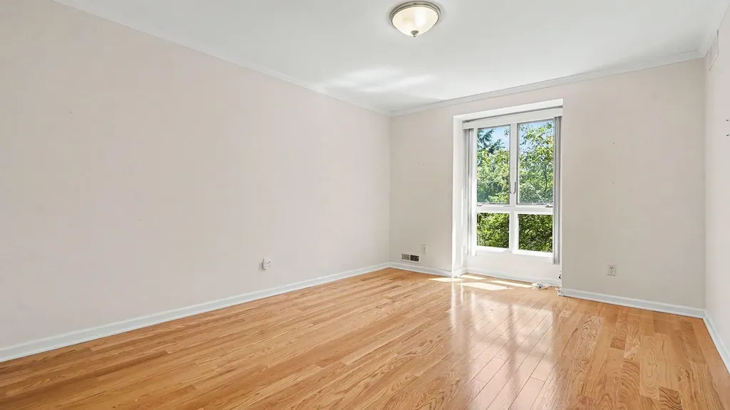 959 Greenhills Drive Ann Arbor City MI 48105