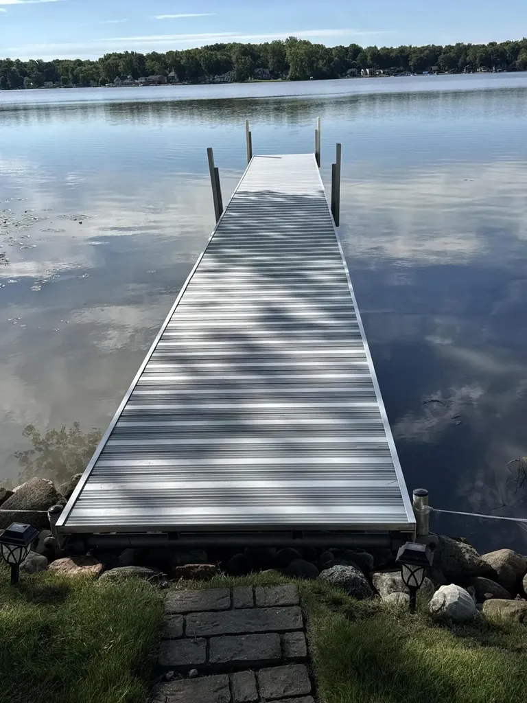 9547 Crestline Drive Hamburg Township MI 48169