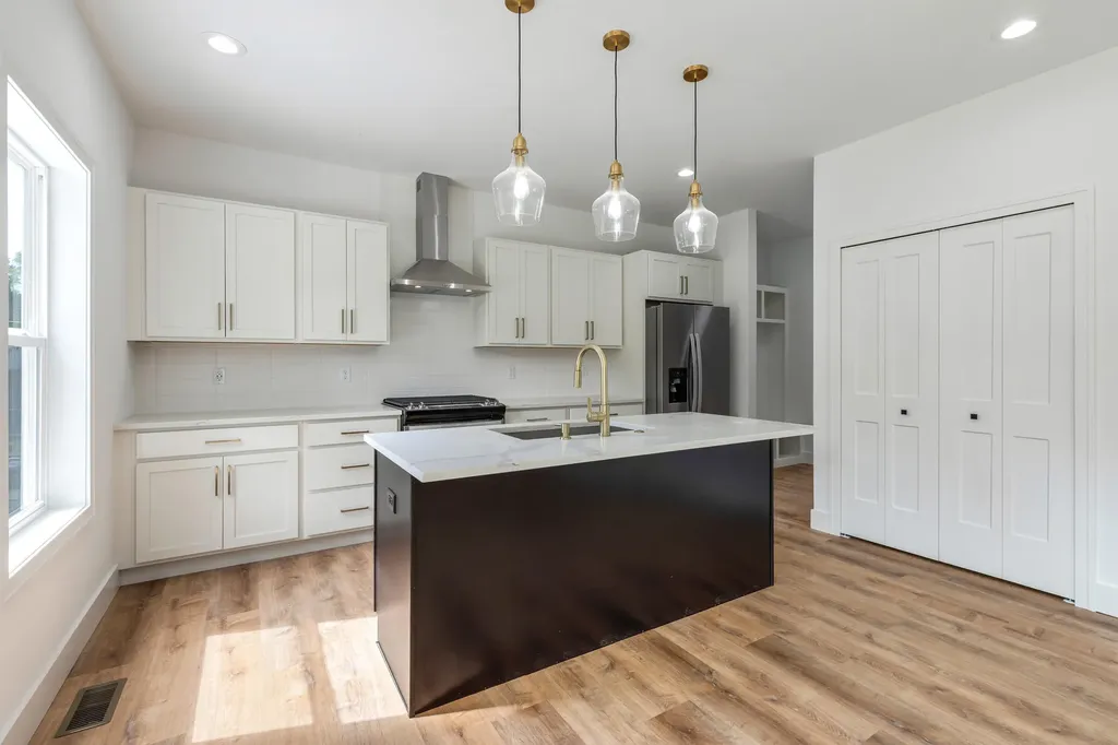 8830 Northern Avenue Plymouth Charter Township MI 48170