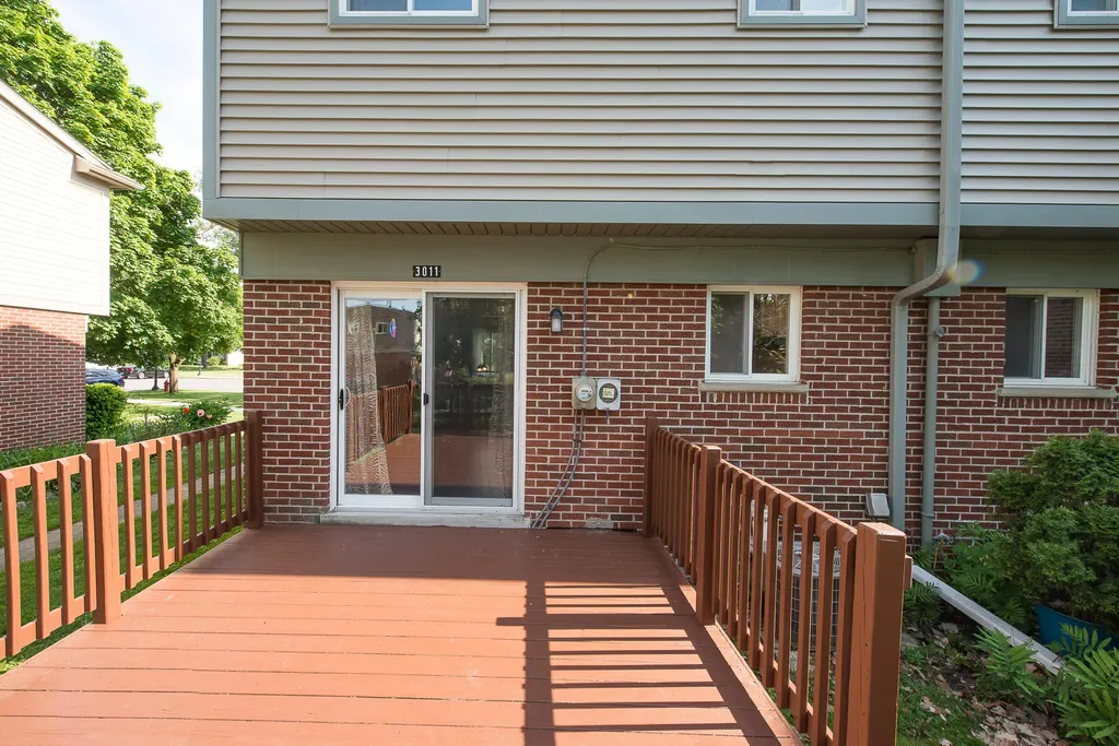 3011 Williamsburg Road Ann Arbor City MI 48108