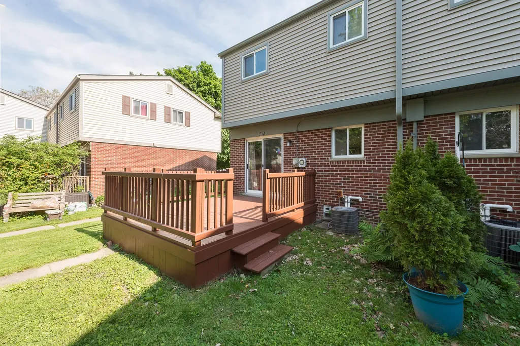 3011 Williamsburg Road Ann Arbor City MI 48108