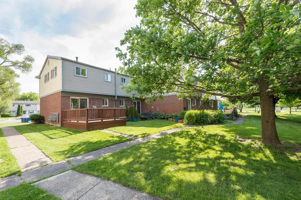 3011 Williamsburg Road Ann Arbor City MI 48108