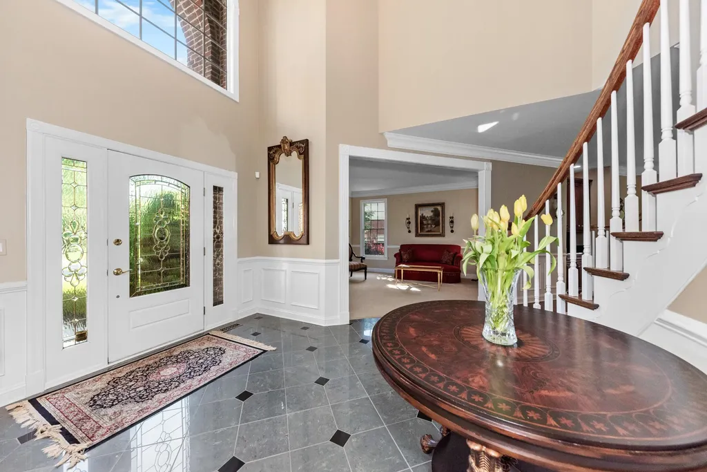 26375 Glenwood Drive Novi City MI 48374
