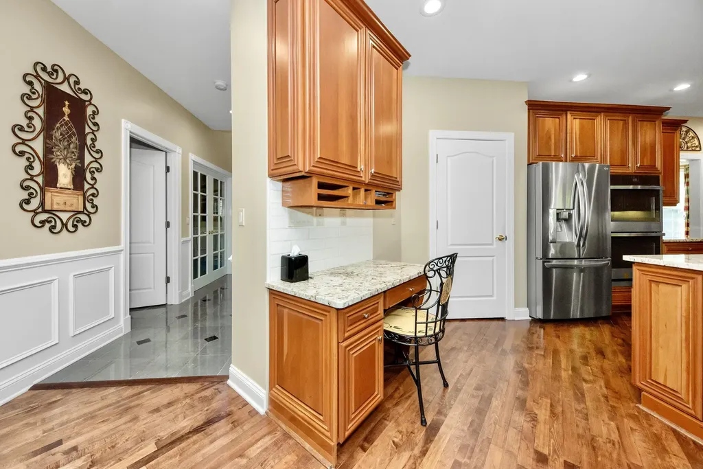 26375 Glenwood Drive Novi City MI 48374