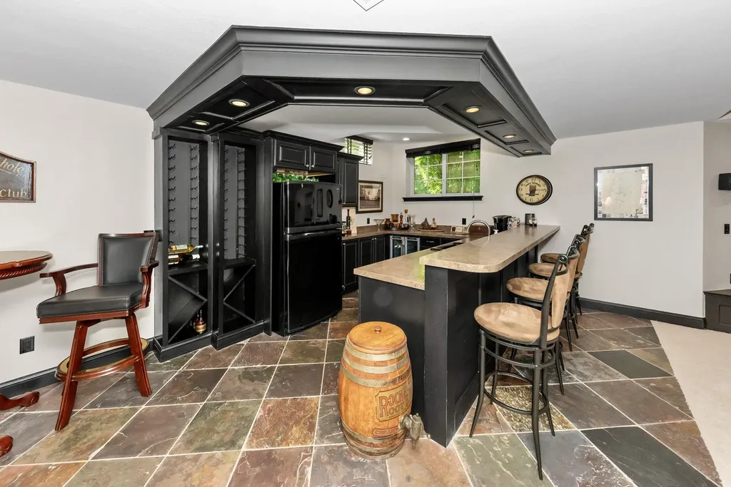 26375 Glenwood Drive Novi City MI 48374