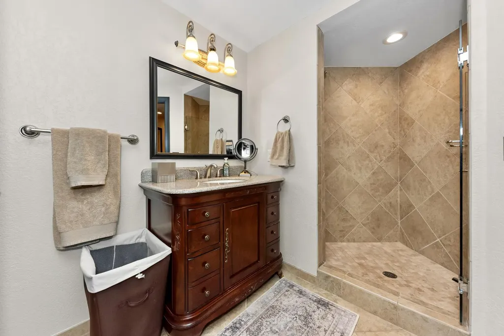 26375 Glenwood Drive Novi City MI 48374