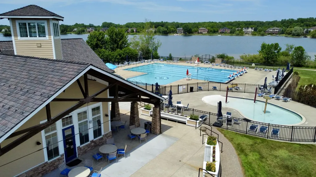 26375 Glenwood Drive Novi City MI 48374