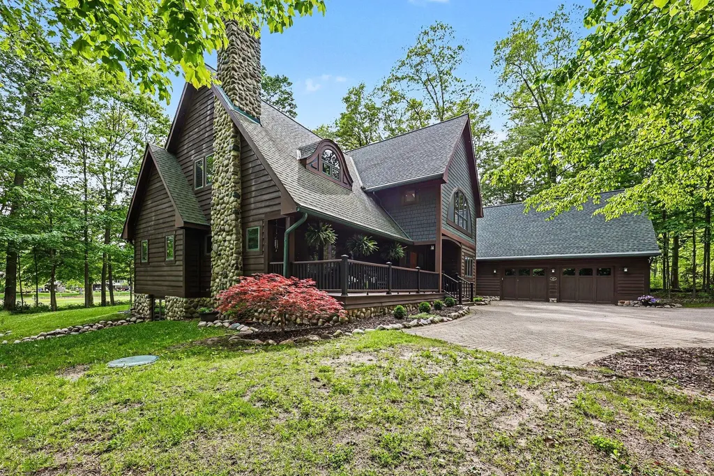 2515 Southwoods Trail Lodi Township MI 48108