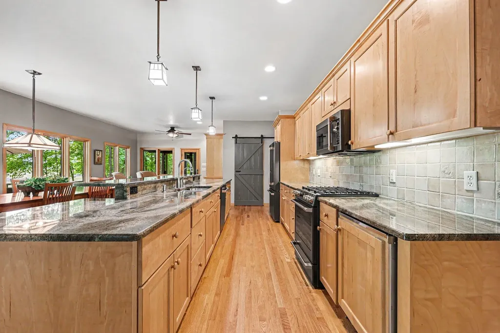 2515 Southwoods Trail Lodi Township MI 48108