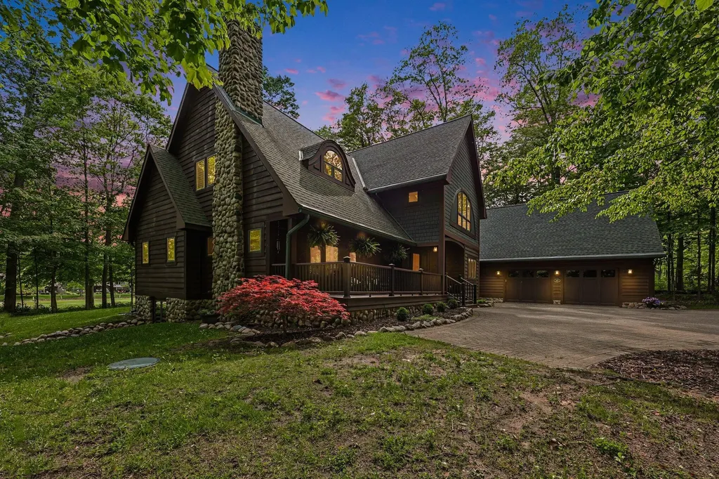 2515 Southwoods Trail Lodi Township MI 48108