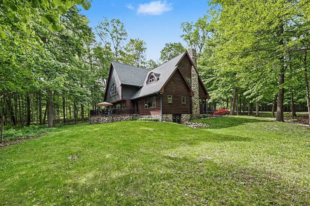2515 Southwoods Trail Lodi Township MI 48108