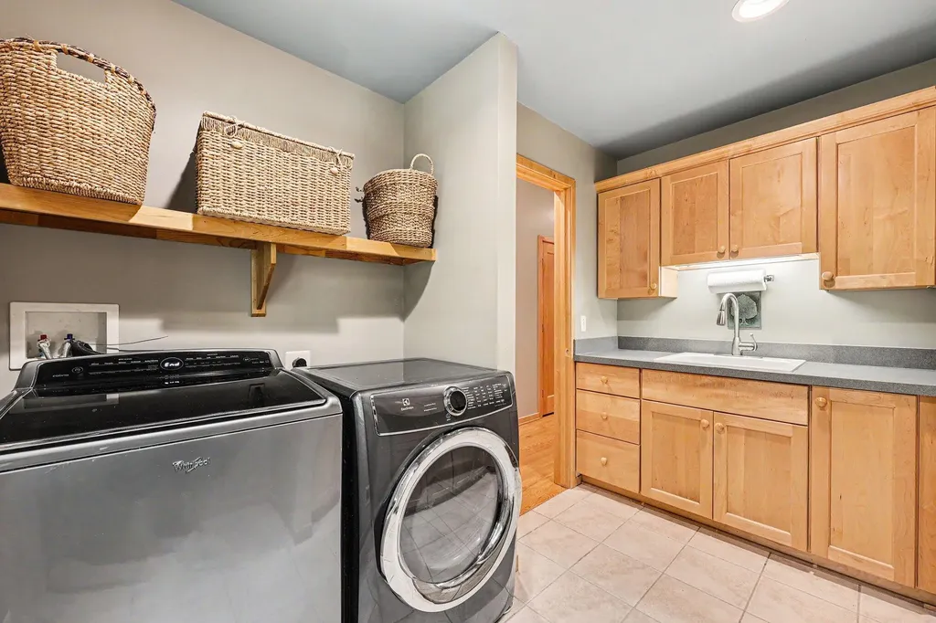 2515 Southwoods Trail Lodi Township MI 48108