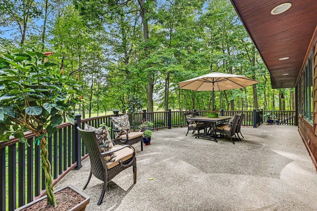 2515 Southwoods Trail Lodi Township MI 48108
