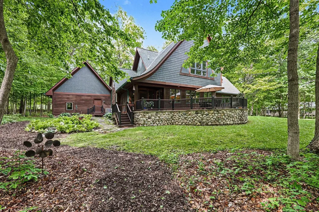 2515 Southwoods Trail Lodi Township MI 48108