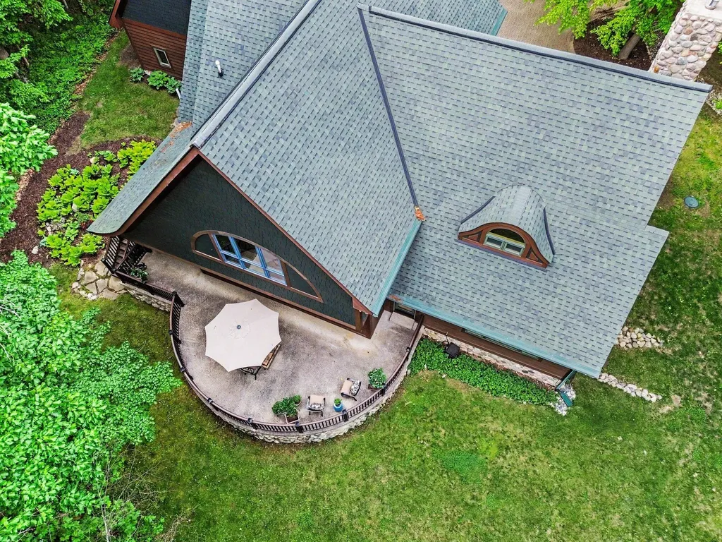 2515 Southwoods Trail Lodi Township MI 48108