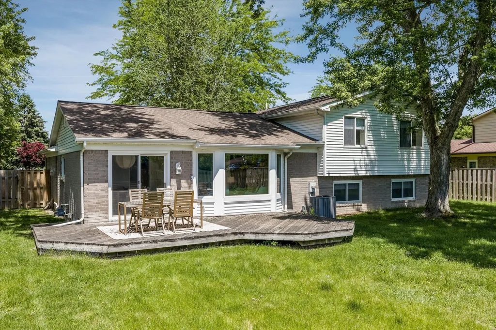 403 Lexington Drive Saline City MI 48176