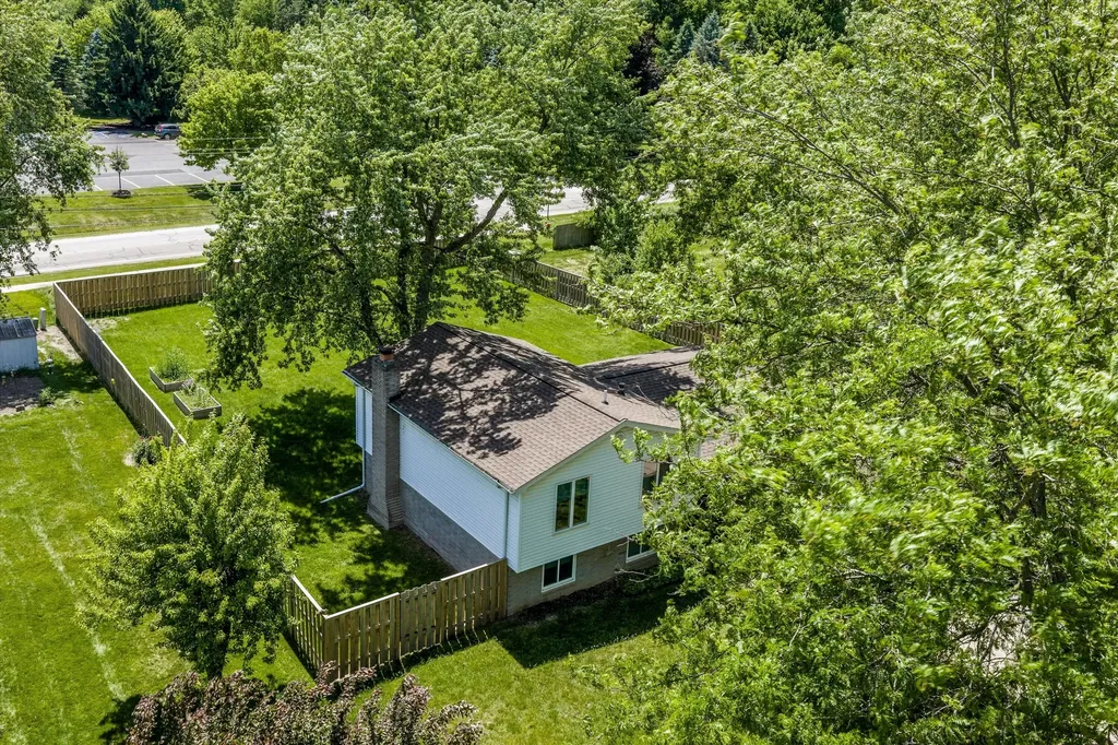 403 Lexington Drive Saline City MI 48176