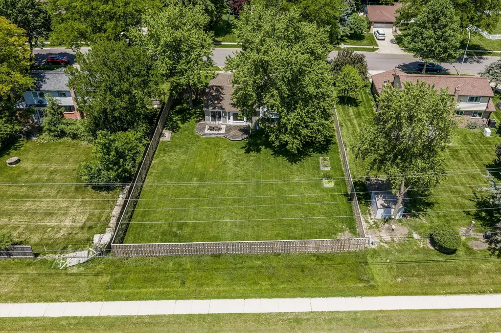 403 Lexington Drive Saline City MI 48176