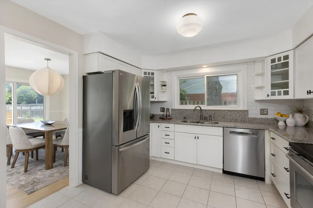 403 Lexington Drive Saline City MI 48176
