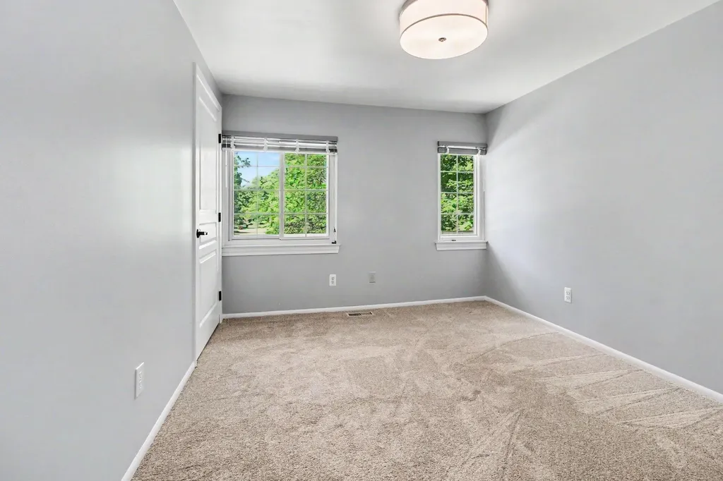 4382 Yarmouth Crossing Pittsfield Charter Township MI 48197
