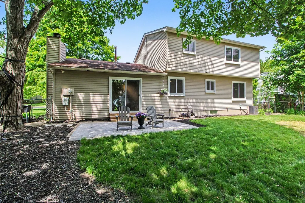 4382 Yarmouth Crossing Pittsfield Charter Township MI 48197