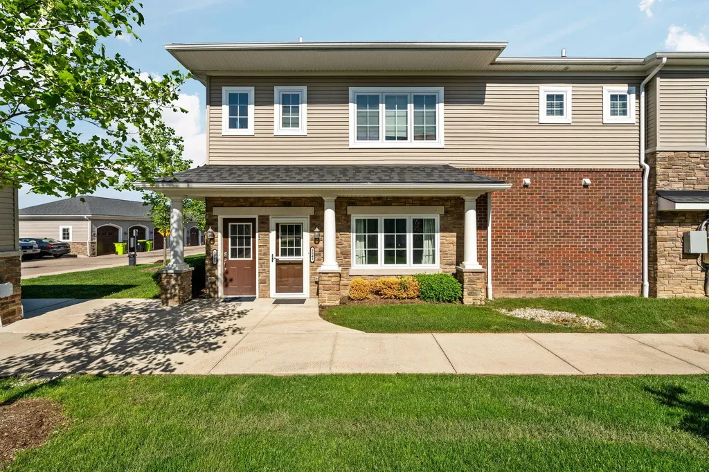 5541 Arbor Chase Drive Ann Arbor City MI 48103