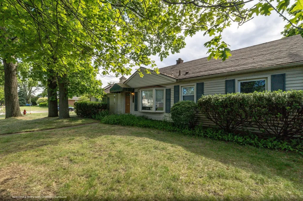 14521 Merriman Road Livonia City MI 48154