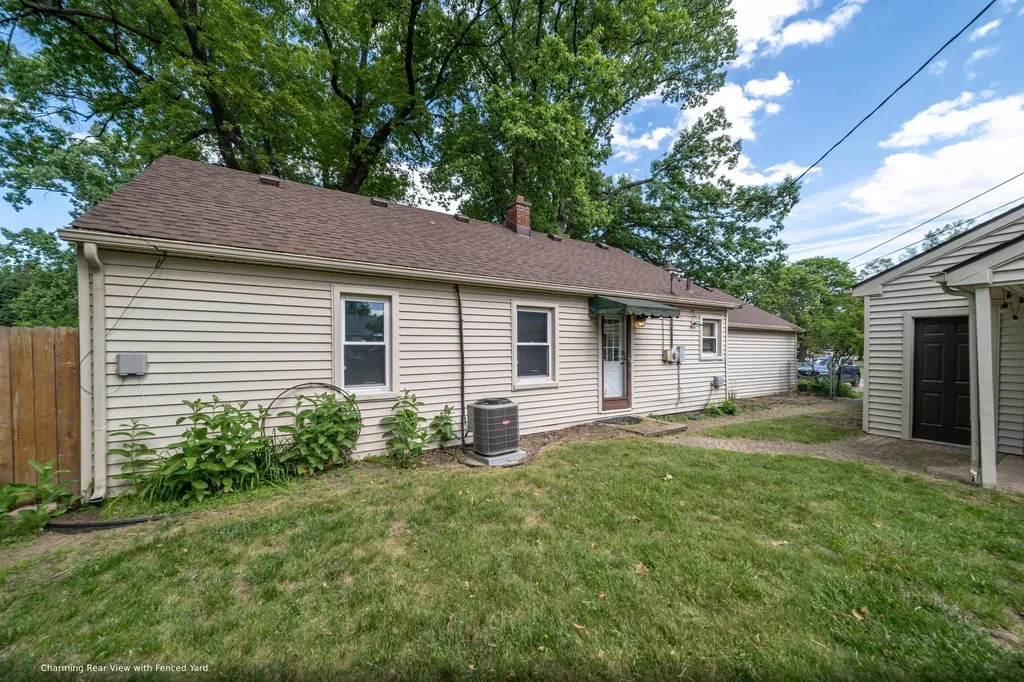 14521 Merriman Road Livonia City MI 48154