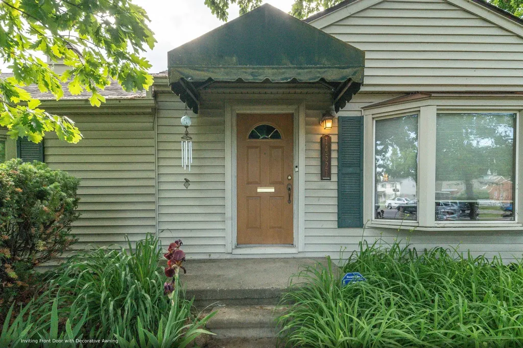 14521 Merriman Road Livonia City MI 48154