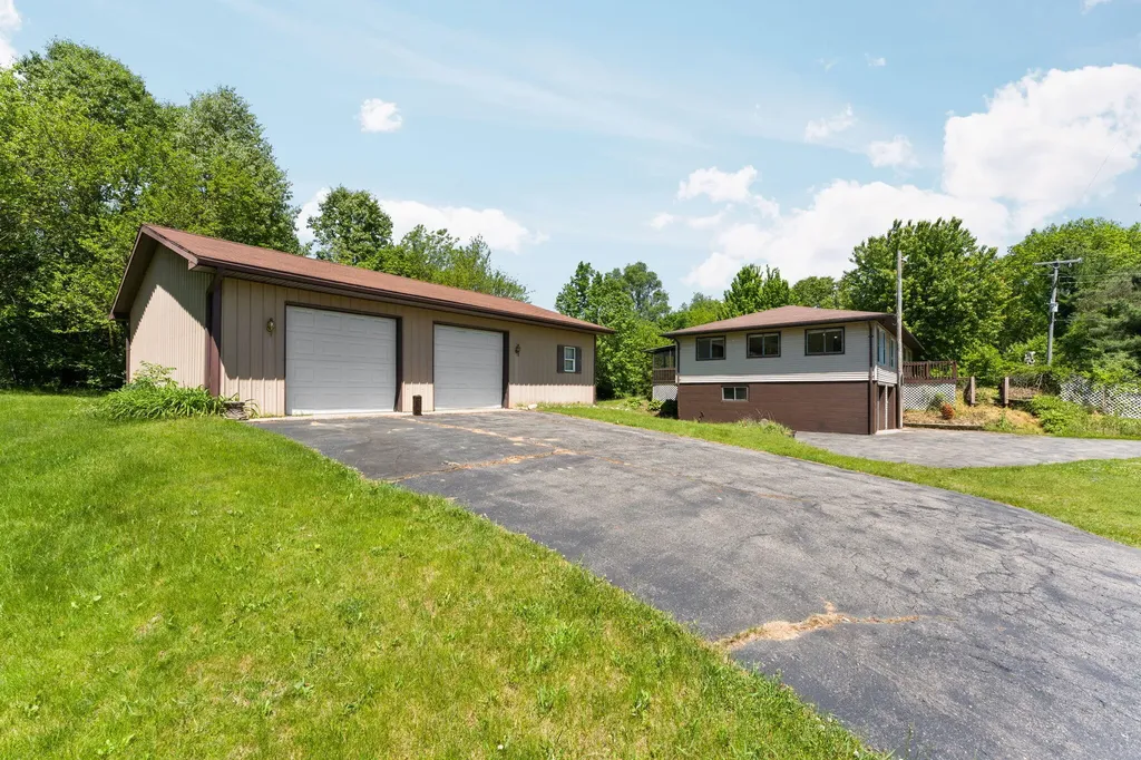 6750 Smith Road Leoni Township MI 49201