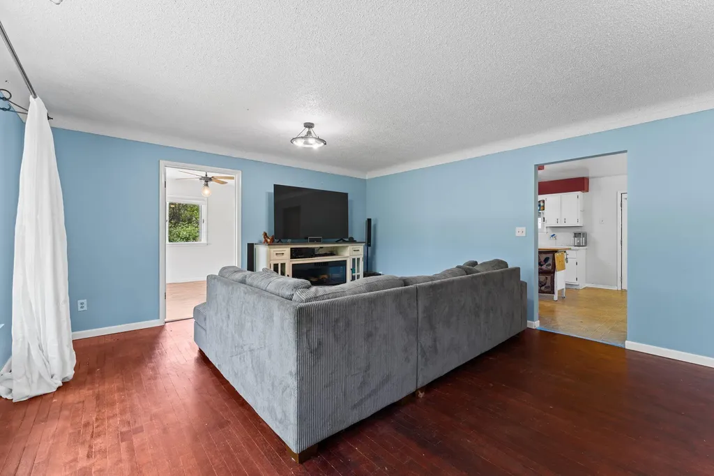 6750 Smith Road Leoni Township MI 49201