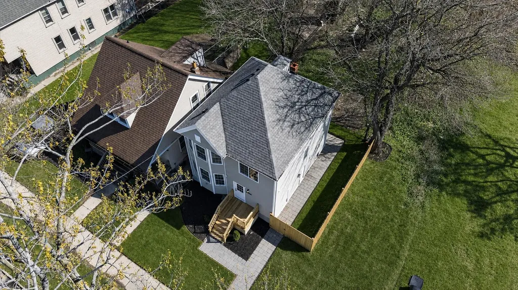 4486 Seyburn Street Detroit City MI 48214