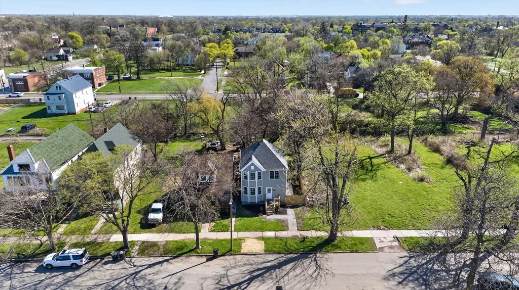 4486 Seyburn Street Detroit City MI 48214