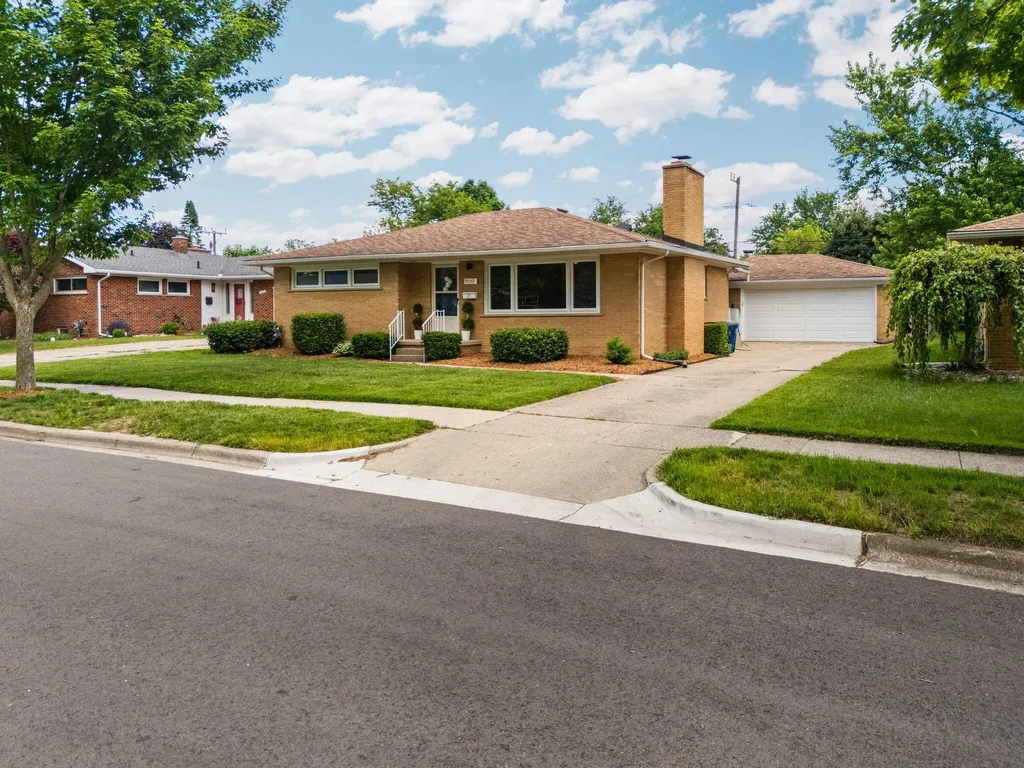1559 Glastonbury Road Ann Arbor City MI 48103