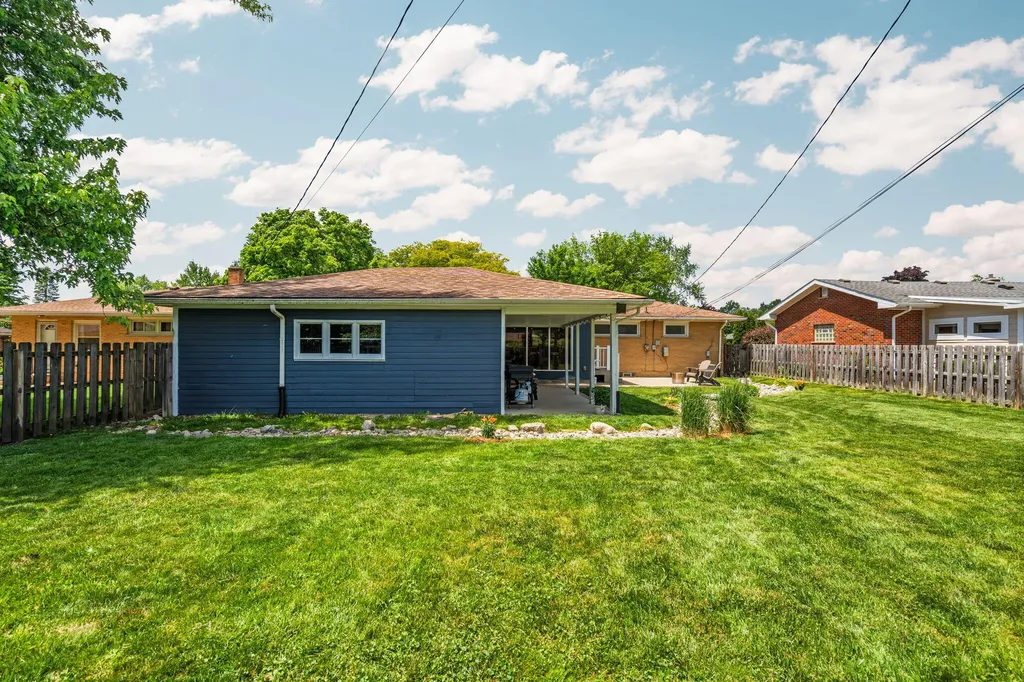 1559 Glastonbury Road Ann Arbor City MI 48103