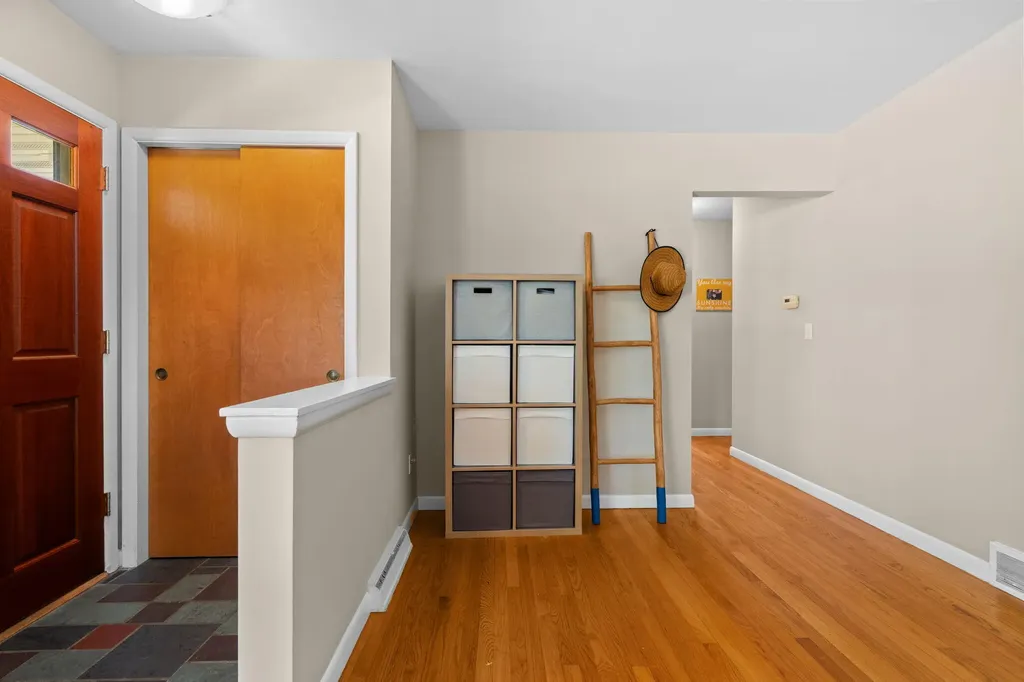 1559 Glastonbury Road Ann Arbor City MI 48103