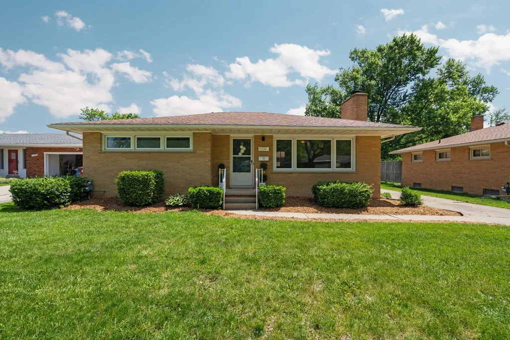 1559 Glastonbury Road Ann Arbor City MI 48103