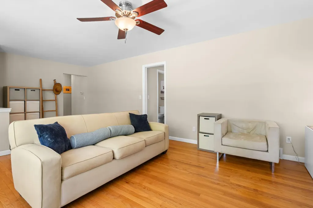 1559 Glastonbury Road Ann Arbor City MI 48103